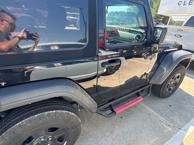 2024 Jeep Wrangler Sport