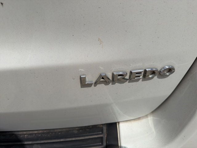 2016 Jeep Grand Cherokee Laredo