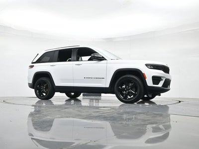 2023 Jeep Grand Cherokee Altitude