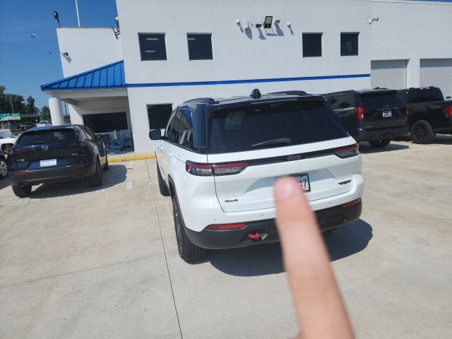 2022 Jeep Grand Cherokee Trailhawk