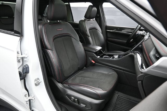 2022 Jeep Grand Cherokee Trailhawk
