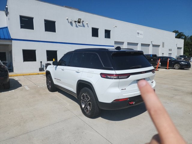 2022 Jeep Grand Cherokee Trailhawk