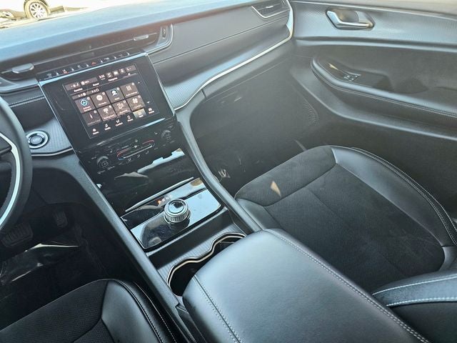 2023 Jeep Grand Cherokee L Altitude X