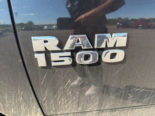 2017 RAM 1500 SLT