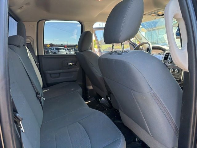 2017 RAM 1500 SLT