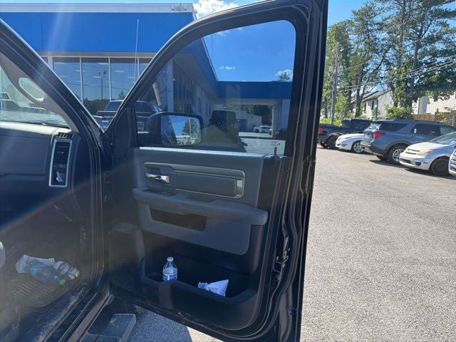 2017 RAM 1500 SLT