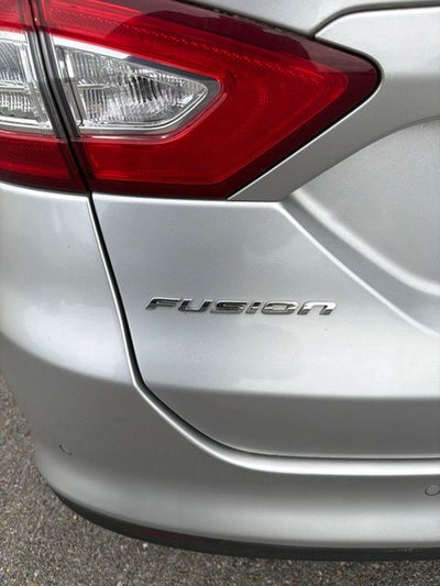 2016 Ford Fusion SE