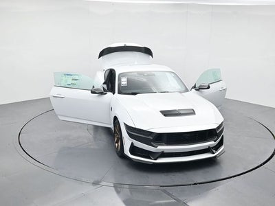 2026 Ford Mustang Dark Horse