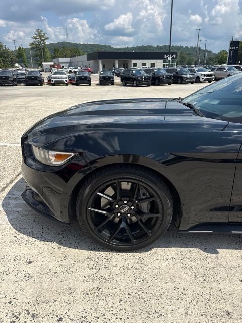 2017 Ford Mustang EcoBoost