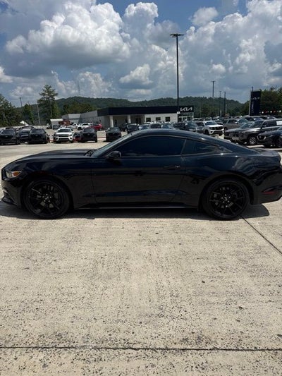 2017 Ford Mustang EcoBoost