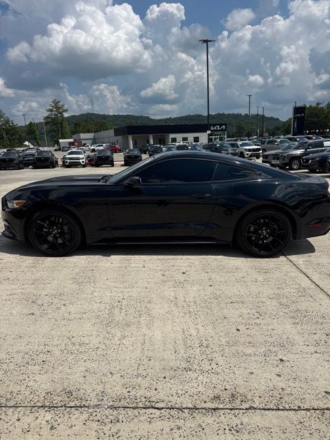 2017 Ford Mustang EcoBoost