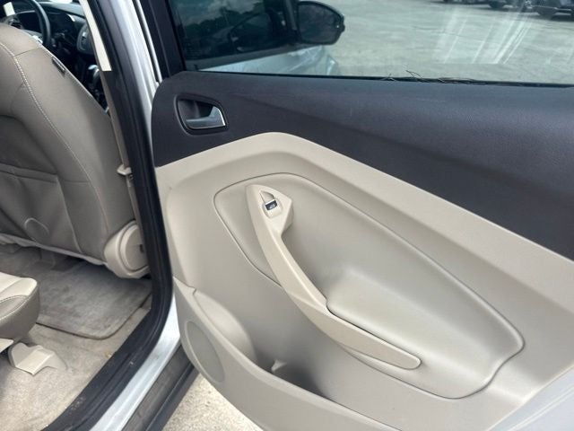 2016 Ford C-Max Hybrid SE