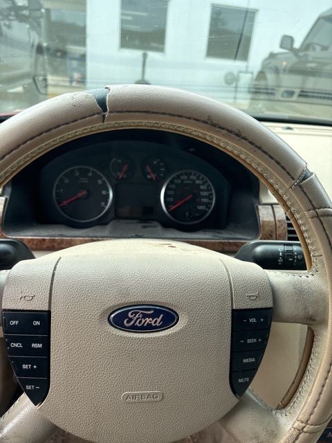 2005 Ford Five Hundred SEL