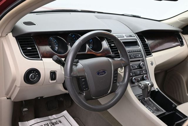 2010 Ford Taurus SEL