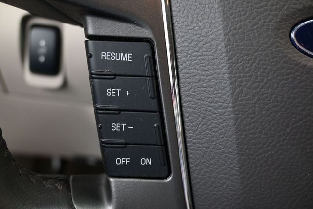 2010 Ford Taurus SEL