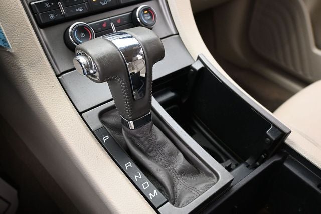 2010 Ford Taurus SEL
