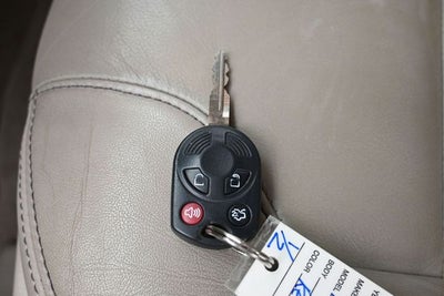 2010 Ford Taurus SEL