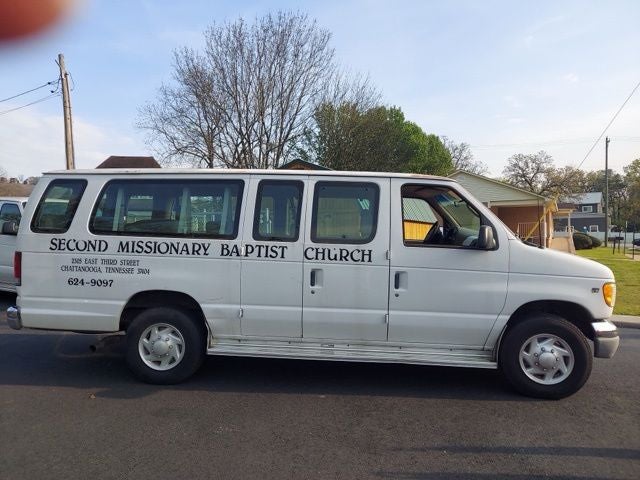 2002 Ford E-350SD XL