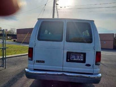 2002 Ford E-350SD XL