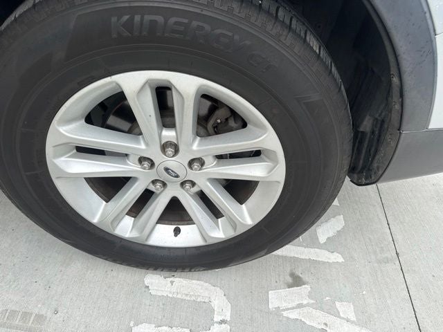 2015 Ford Explorer Base