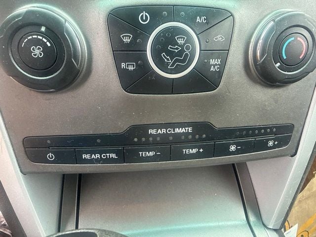 2015 Ford Explorer Base
