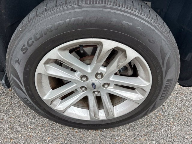 2015 Ford Explorer Base