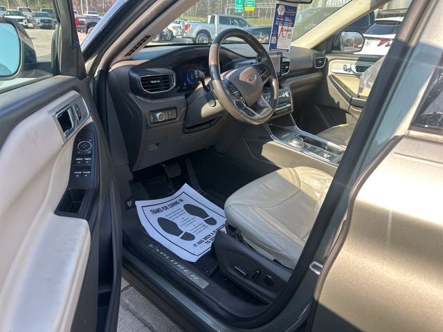 2020 Ford Explorer Platinum