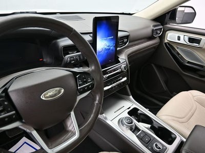 2023 Ford Explorer Platinum