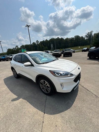 2020 Ford Escape SEL