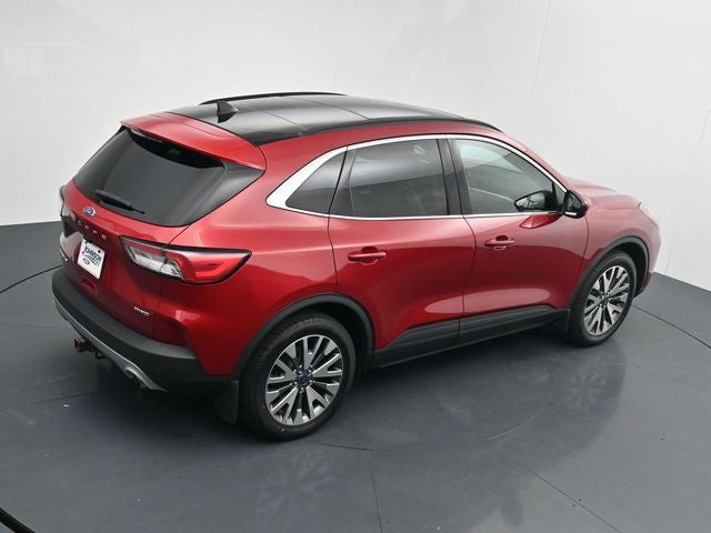 2022 Ford Escape Titanium Panoramic Sunroof Class II Trailer Tow Package