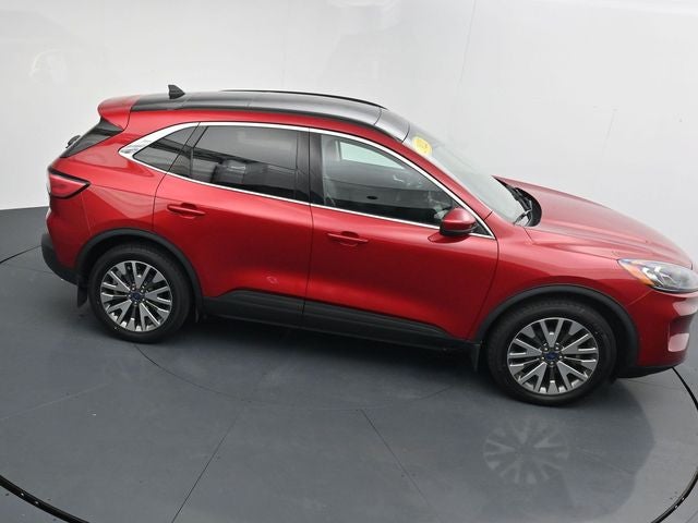 2022 Ford Escape Titanium Panoramic Sunroof Class II Trailer Tow Package