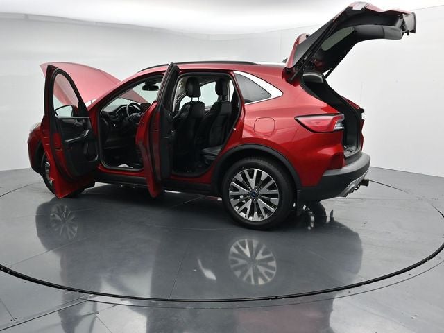 2022 Ford Escape Titanium Panoramic Sunroof Class II Trailer Tow Package