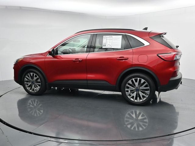 2022 Ford Escape Titanium Panoramic Sunroof Class II Trailer Tow Package