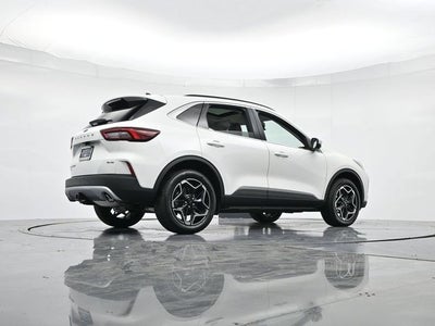 2026 Ford Escape Platinum