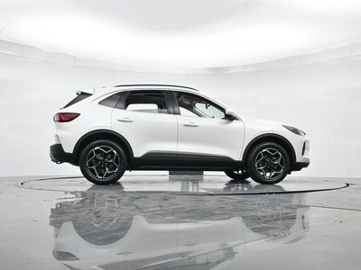 2026 Ford Escape Platinum