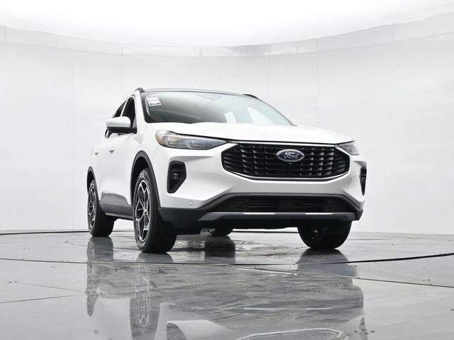 2026 Ford Escape Platinum