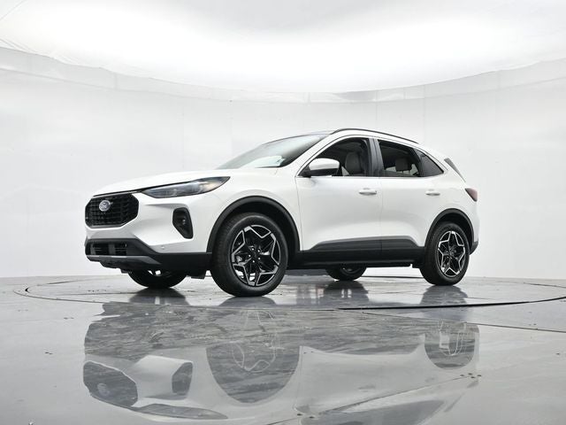 2026 Ford Escape Platinum