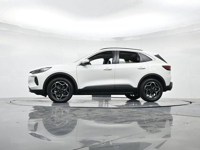 2026 Ford Escape Platinum