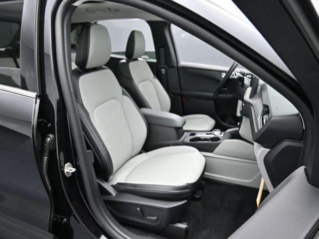 2026 Ford Escape Hybrid Platinum