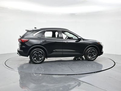 2026 Ford Escape Hybrid Platinum