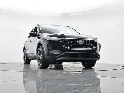 2026 Ford Escape Hybrid Platinum