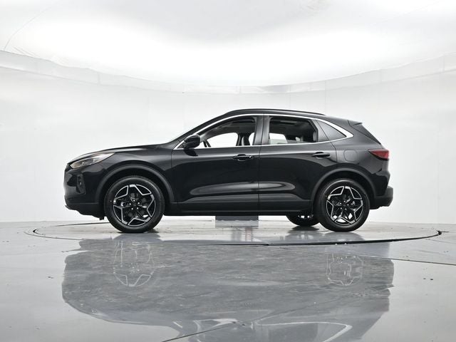 2026 Ford Escape Hybrid Platinum