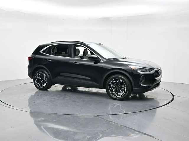 2026 Ford Escape Hybrid Platinum