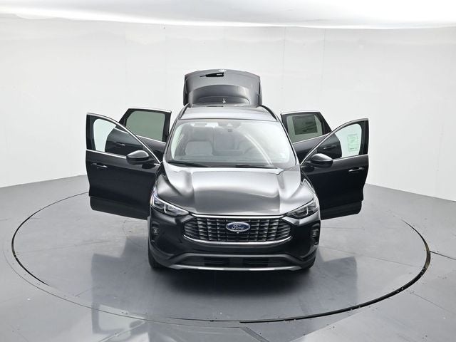 2026 Ford Escape Hybrid Platinum