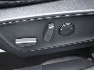 2025 Ford Escape Hybrid ST-Line Select