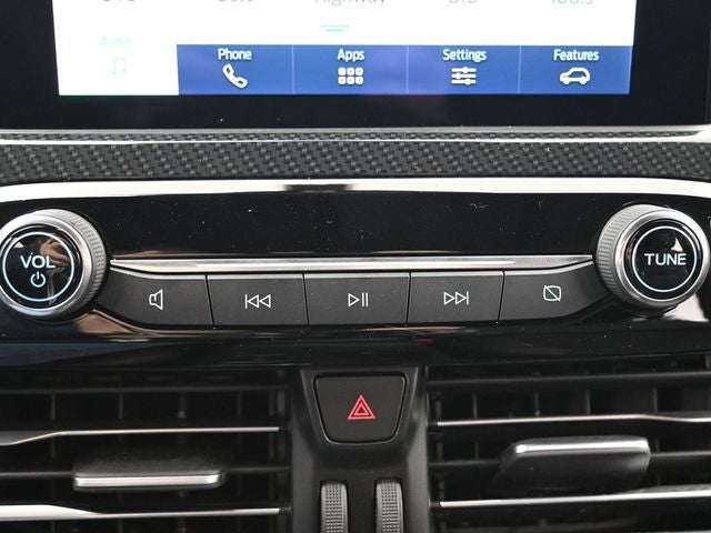2025 Ford Escape Hybrid ST-Line Select