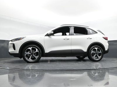 2025 Ford Escape Hybrid ST-Line Select