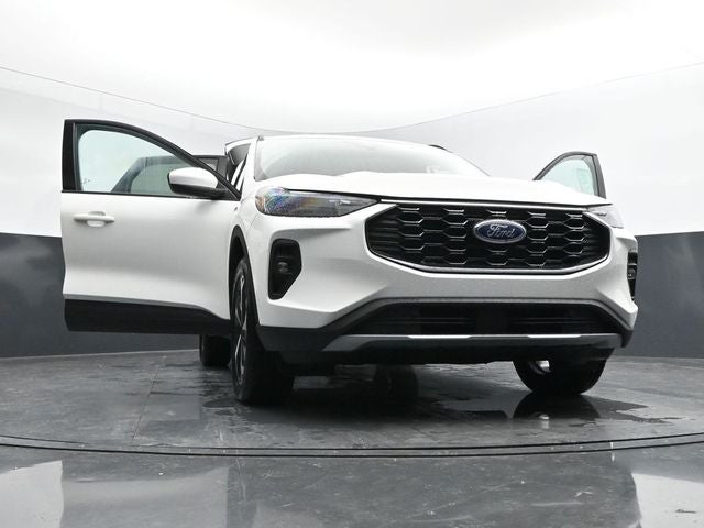 2025 Ford Escape Hybrid ST-Line Select