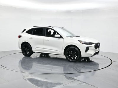 2026 Ford Escape ST-Line Elite