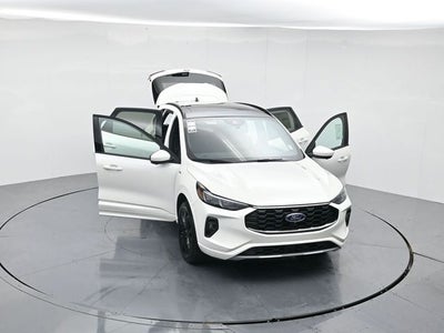 2026 Ford Escape ST-Line Elite